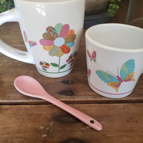 Coffee Cups - Picture 2 of 4